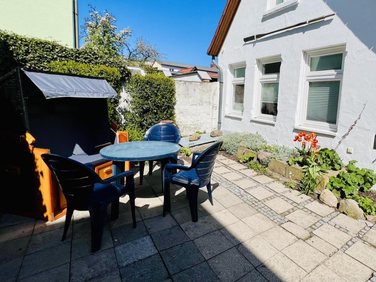 Villa Kapitaenshaus à Rostock Extérieur photo
